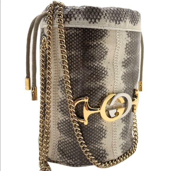 Gucci New With Box Bucket Mini Chain Grey/Ivory Snakeskin Leather Crossbody Pur… - Picture 6 of 12